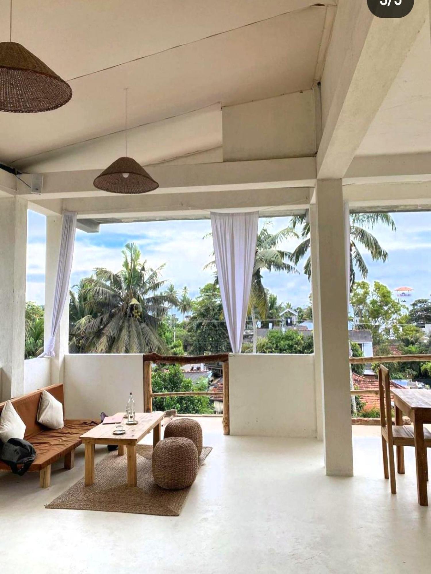 Ocean Bay Surf Resort Weligama Ngoại thất bức ảnh