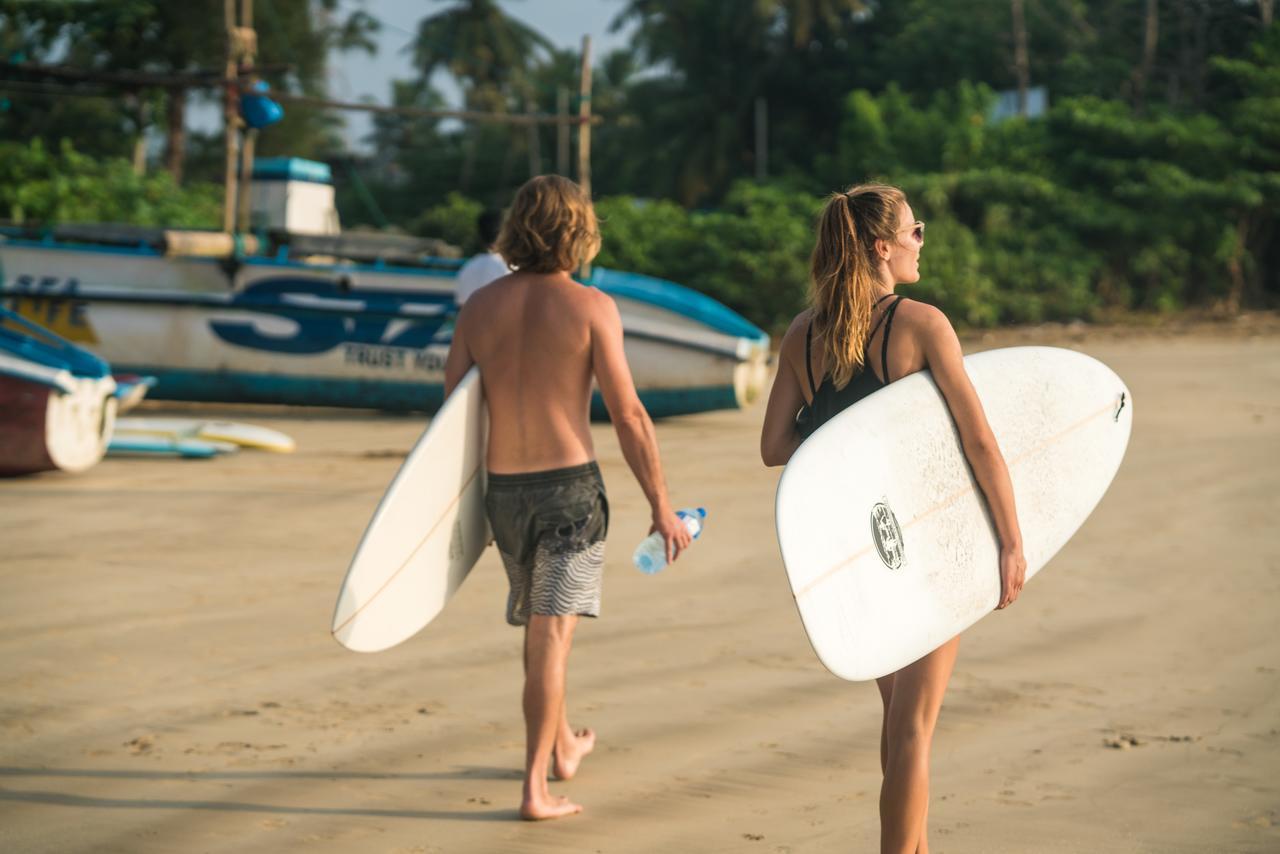 Ocean Bay Surf Resort Weligama Ngoại thất bức ảnh