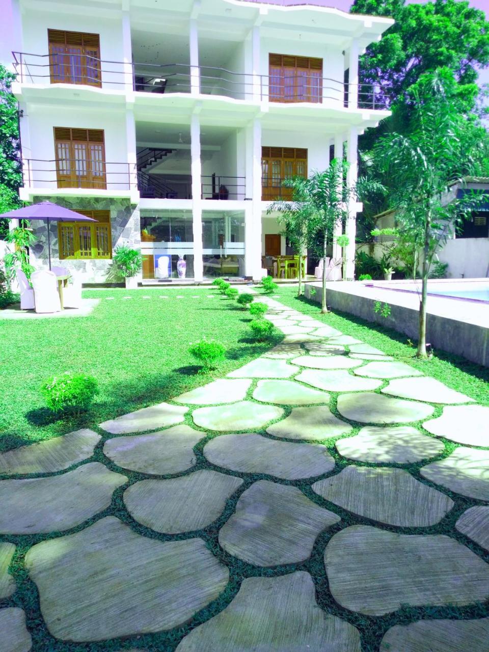Ocean Bay Surf Resort Weligama Ngoại thất bức ảnh