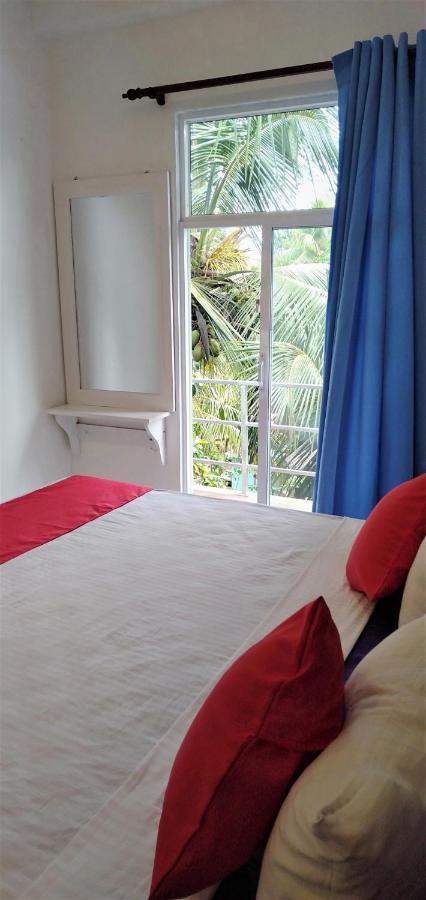 Ocean Bay Surf Resort Weligama Ngoại thất bức ảnh