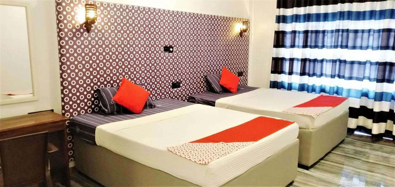 Ocean Bay Surf Resort Weligama Ngoại thất bức ảnh